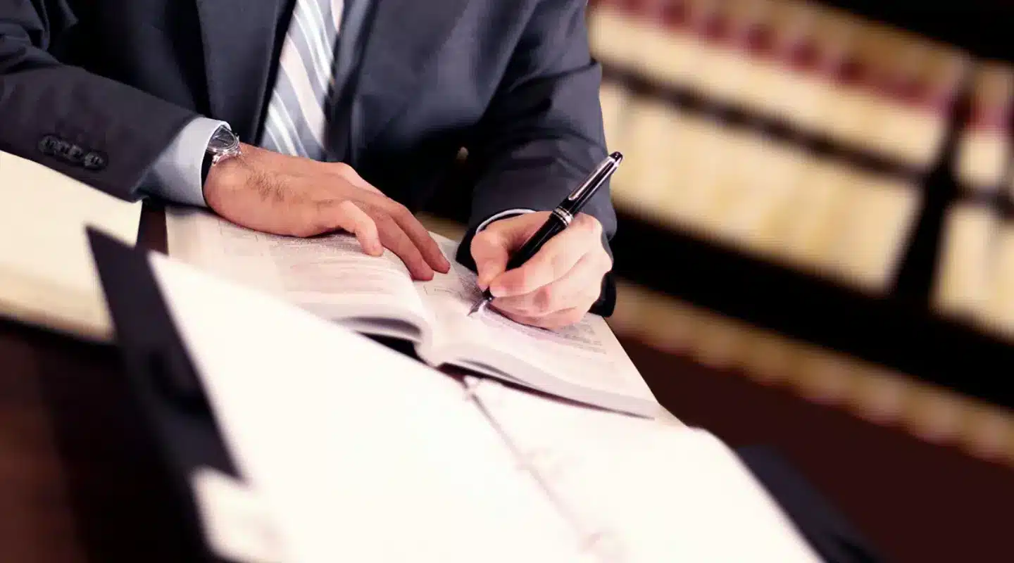 Legal Notice in the UAE